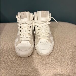 On Running Women's Sneakers Roger’s - White and Tan